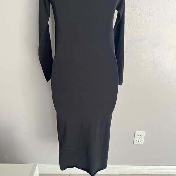 Armarium Italy Black ‘Debra’ Merino Wool Sweater Dress Small - Picture 4 of 16